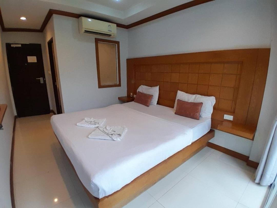 Cozy Residence Patong Exterior foto